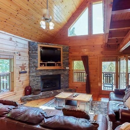 Triple Mountain View Villa Гетлинбург Екстериор снимка