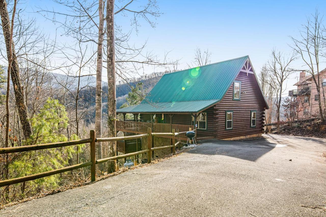 Triple Mountain View Villa Гетлинбург Екстериор снимка