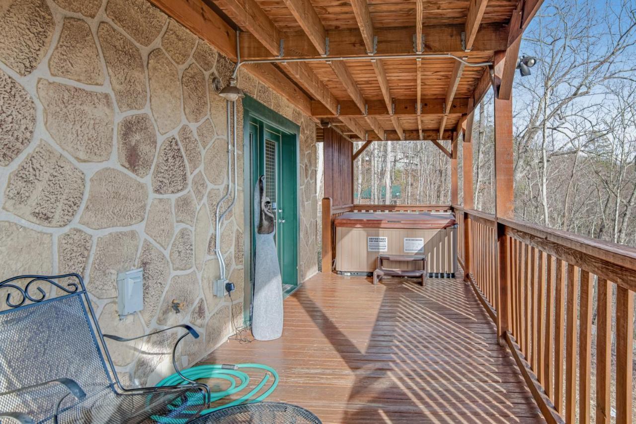Triple Mountain View Villa Гетлинбург Екстериор снимка