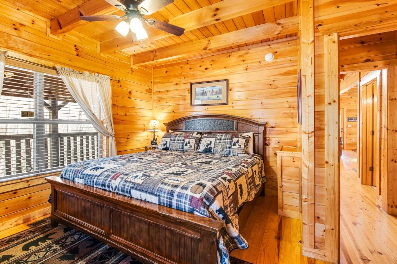 Triple Mountain View Villa Гетлинбург Екстериор снимка